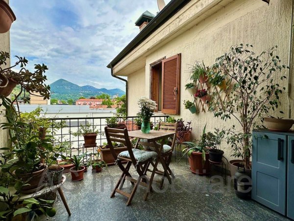 appartamento in vendita a Verbania in zona Pallanza