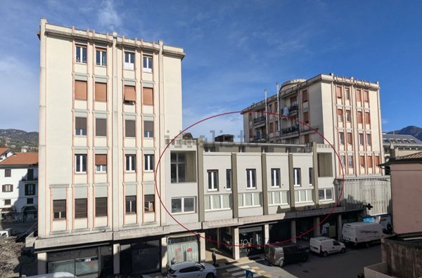 appartamento in vendita a Verbania in zona Intra