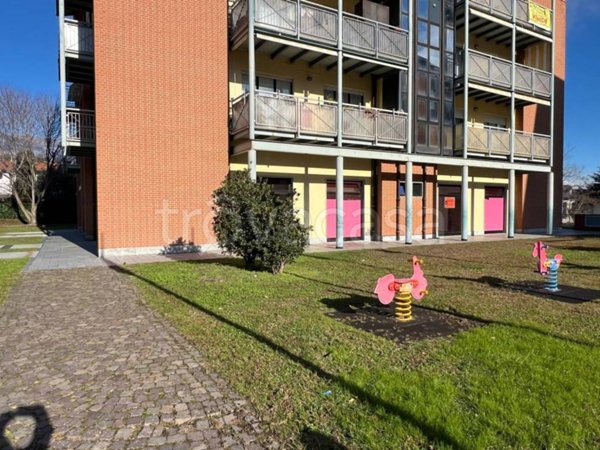 negozio in vendita a Verbania in zona Sant'Anna