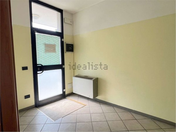 casa semindipendente in vendita a Verbania in zona Sant'Anna