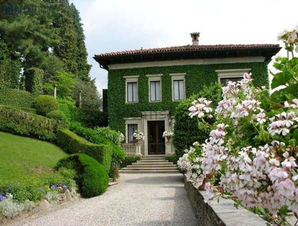 villa in vendita a Verbania