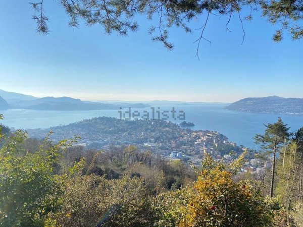casa indipendente in vendita a Verbania