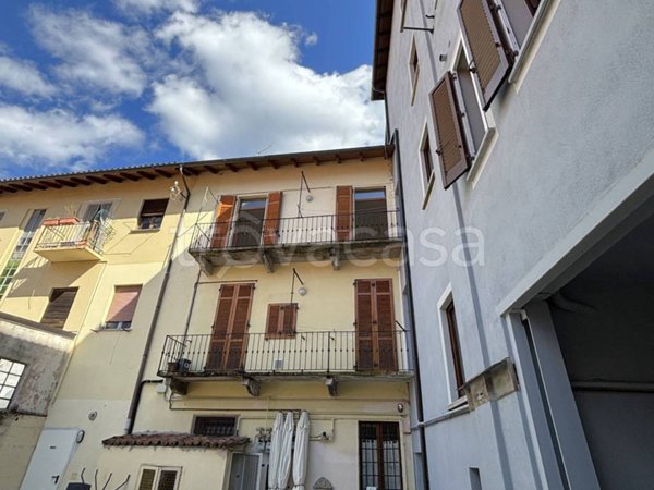 appartamento in vendita a Verbania in zona Intra