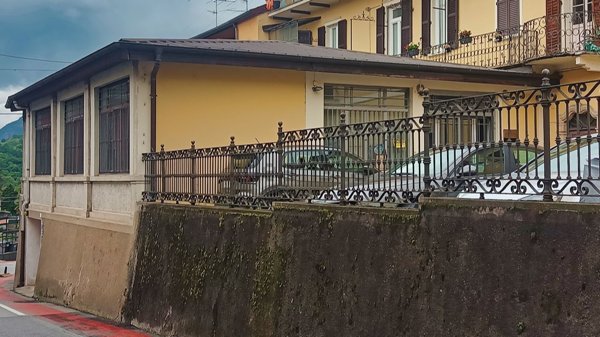 appartamento in vendita a Verbania in zona Trobaso