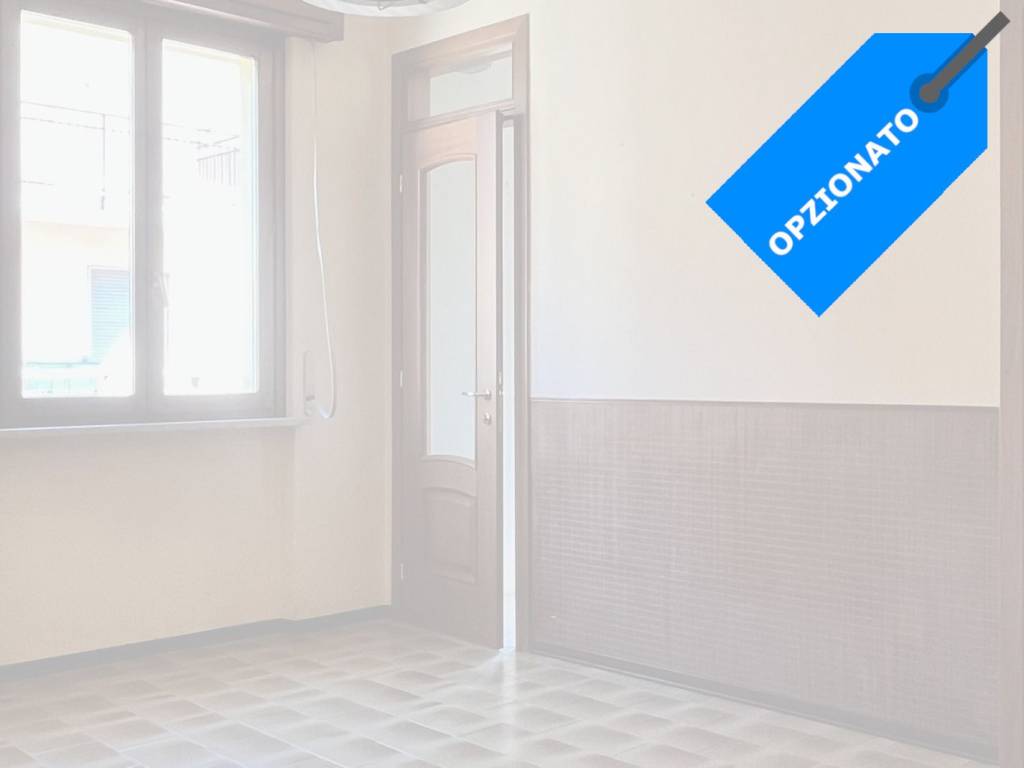 appartamento in vendita a Verbania in zona Intra