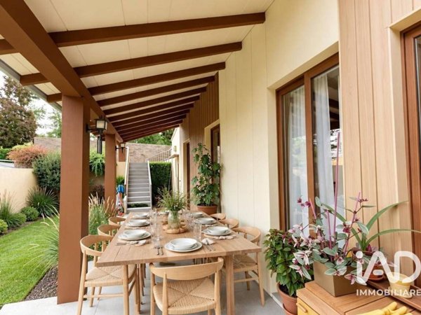 casa indipendente in vendita a Verbania in zona Intra