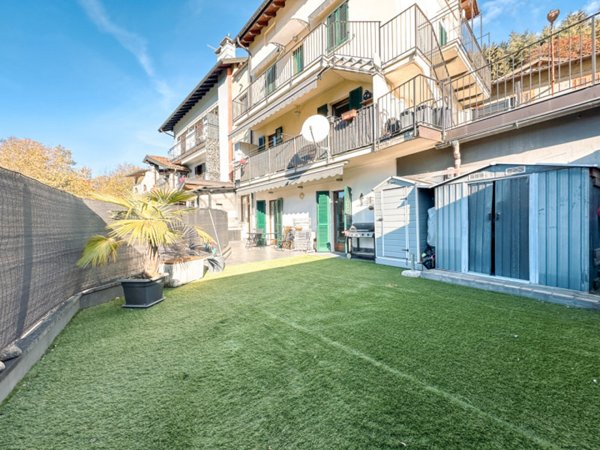 appartamento in vendita a Verbania in zona Unchio