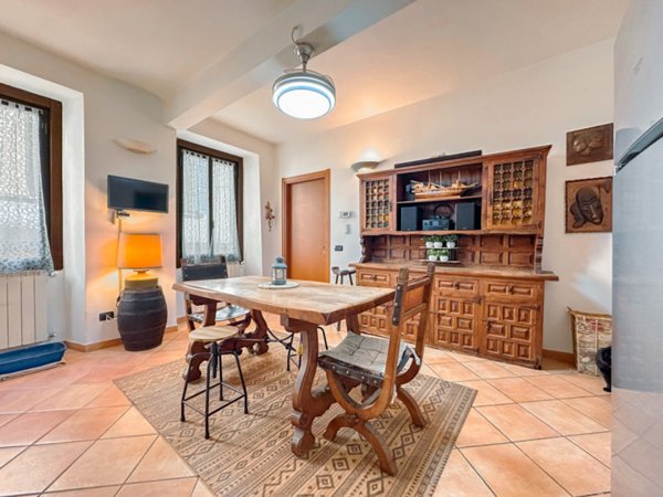 appartamento in vendita a Verbania in zona Intra