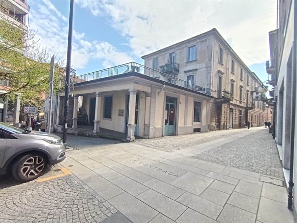 appartamento in vendita a Verbania in zona Intra