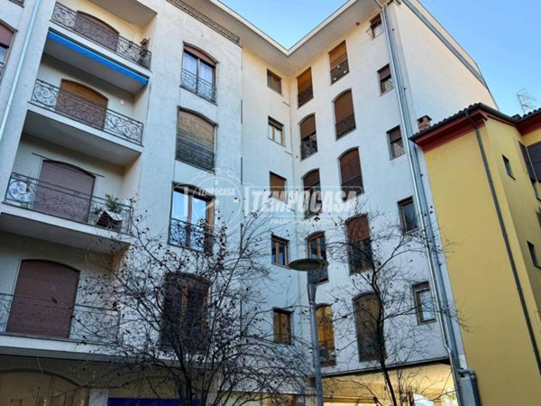 appartamento in vendita a Verbania in zona Intra