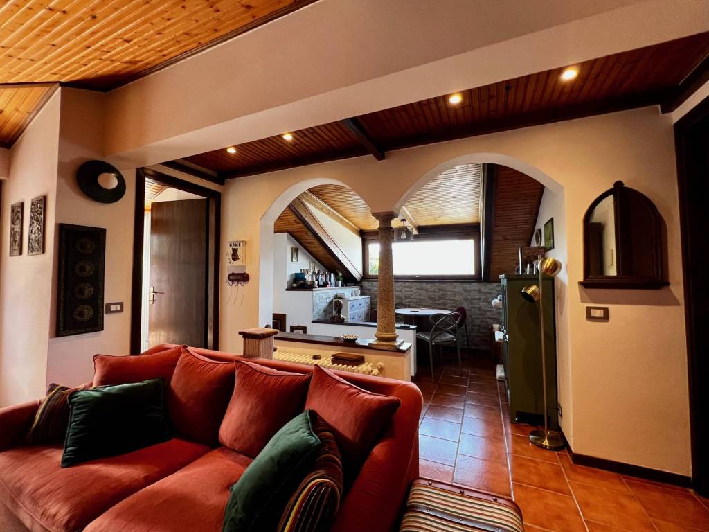 appartamento in vendita a Verbania in zona Pallanza