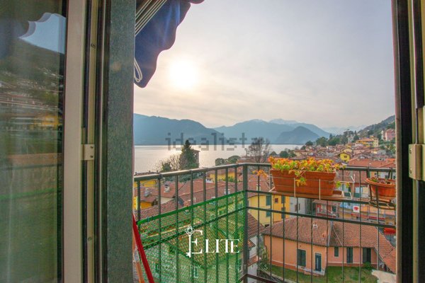 appartamento in vendita a Verbania in zona Suna