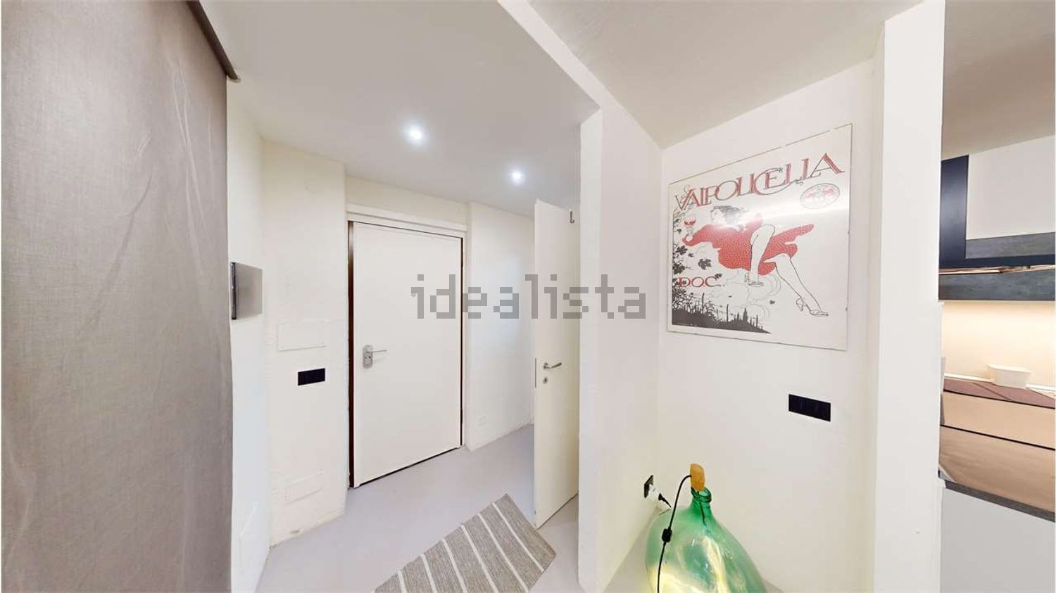 appartamento in vendita a Verbania in zona Suna