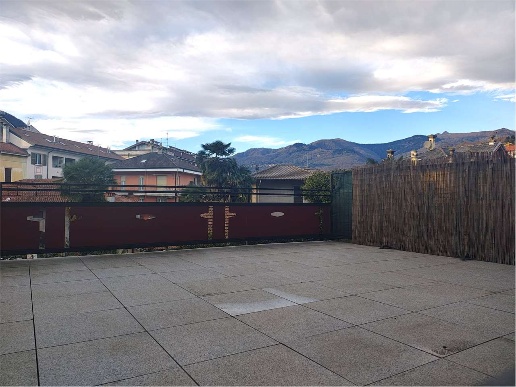 appartamento in vendita a Verbania in zona Intra