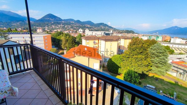appartamento in vendita a Verbania in zona Sant'Anna