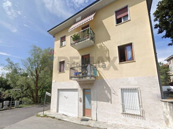 appartamento in vendita a Verbania in zona Intra