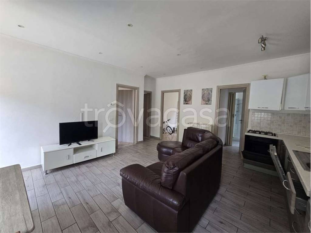 appartamento in vendita a Verbania in zona Intra