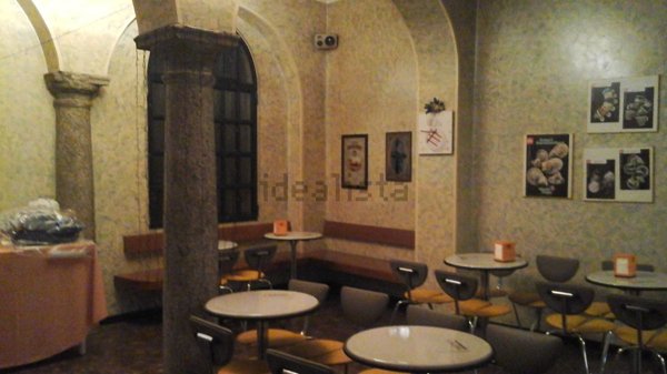 locale di sgombero in vendita a Verbania