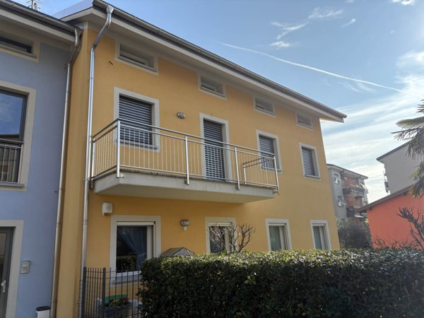 appartamento in vendita a Verbania in zona Pallanza