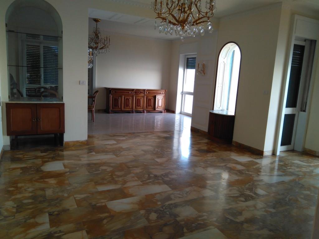 appartamento in vendita a Verbania in zona Intra