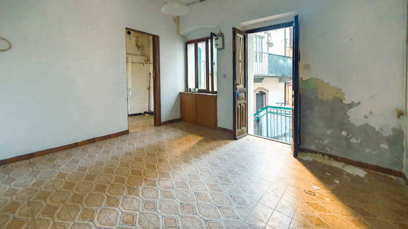 casa indipendente in vendita a Verbania in zona Trobaso