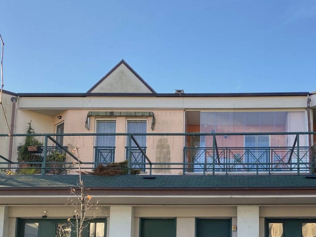 appartamento in vendita a Verbania in zona Intra