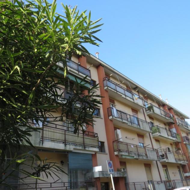 appartamento in vendita a Verbania in zona Trobaso