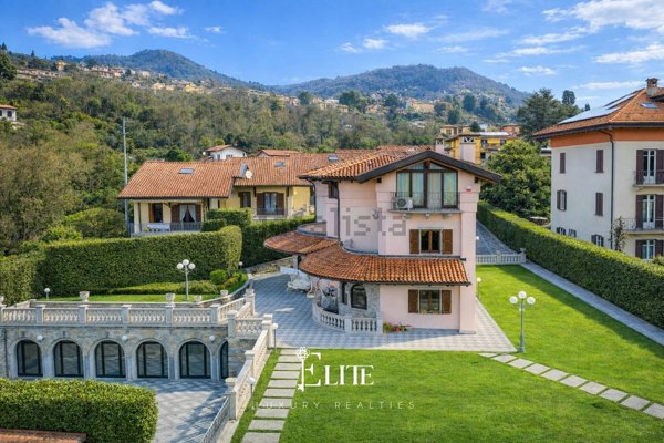 casa indipendente in vendita a Verbania in zona Centro Città