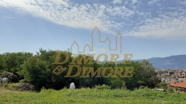 terreno edificabile in vendita a Verbania in zona Intra