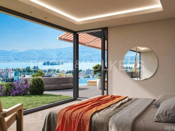 casa indipendente in vendita a Verbania in zona Suna