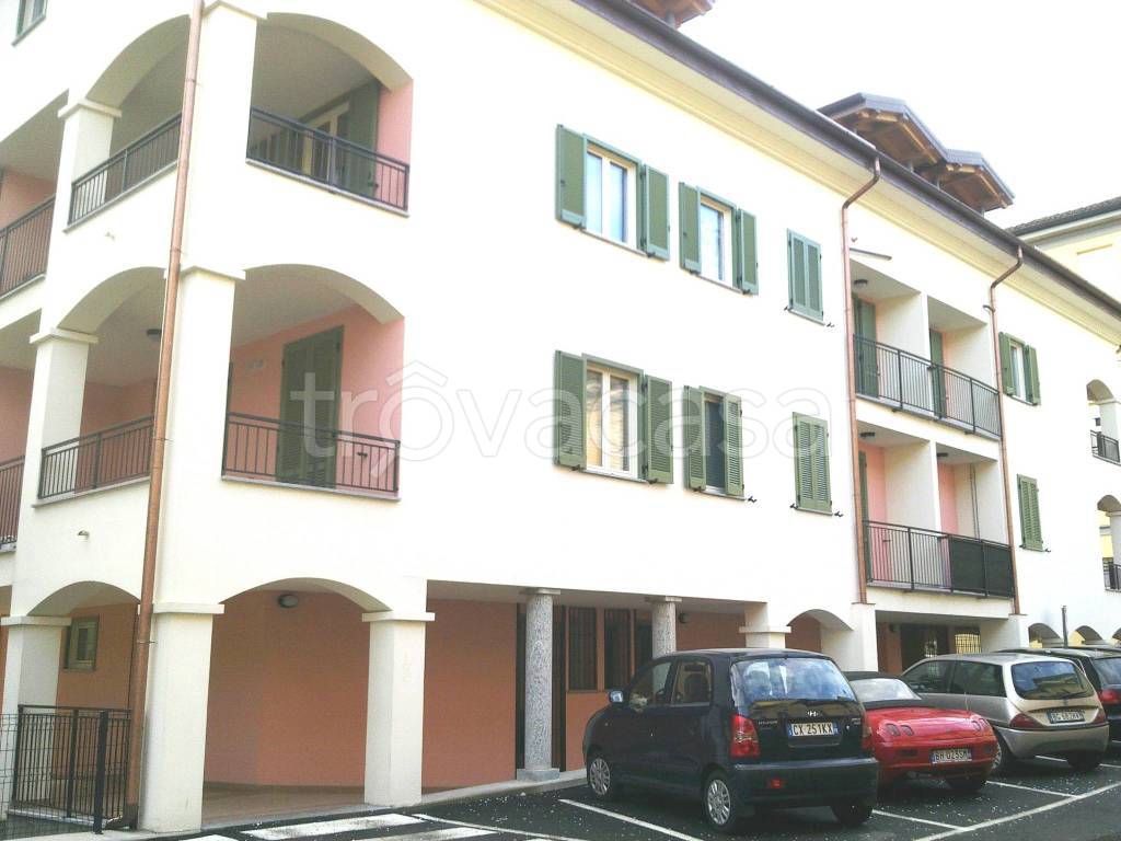 appartamento in vendita a Verbania in zona Pallanza