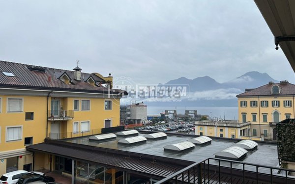 appartamento in vendita a Verbania in zona Intra
