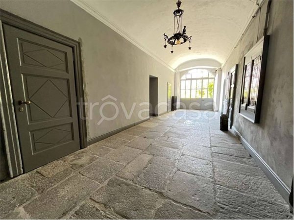 appartamento in vendita a Verbania in zona Intra