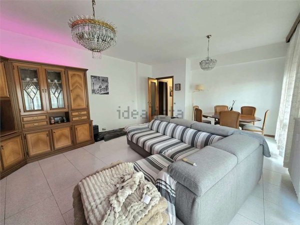 appartamento in vendita a Verbania in zona Intra