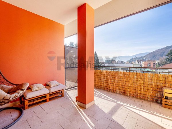 appartamento in vendita a Verbania in zona Centro Città