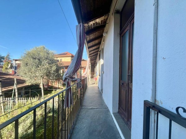 appartamento in vendita a Verbania in zona Trobaso