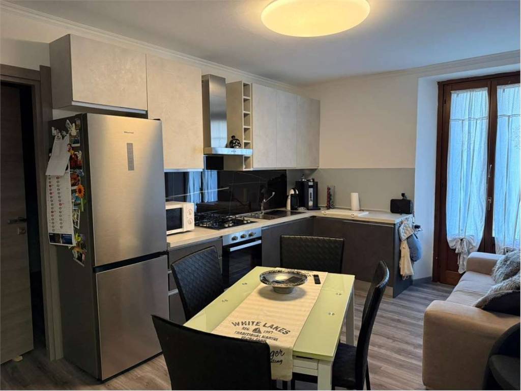 appartamento in vendita a Verbania in zona Intra