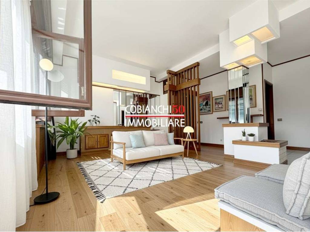 appartamento in vendita a Verbania in zona Pallanza