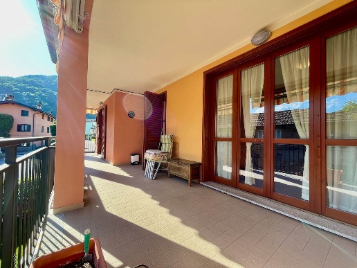 appartamento in vendita a Verbania in zona Intra