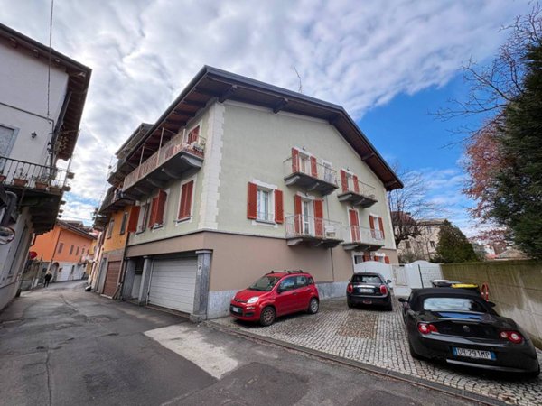appartamento in vendita a Verbania in zona Pallanza