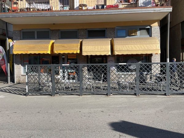 negozio in vendita a Verbania in zona Intra