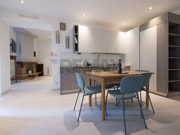 appartamento in vendita a Verbania in zona Intra