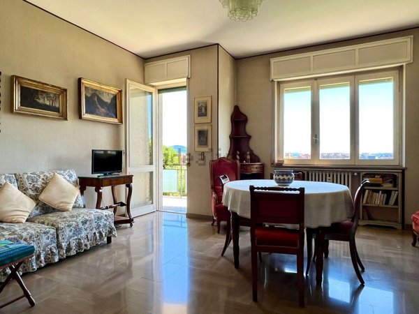 appartamento in vendita a Verbania in zona Intra