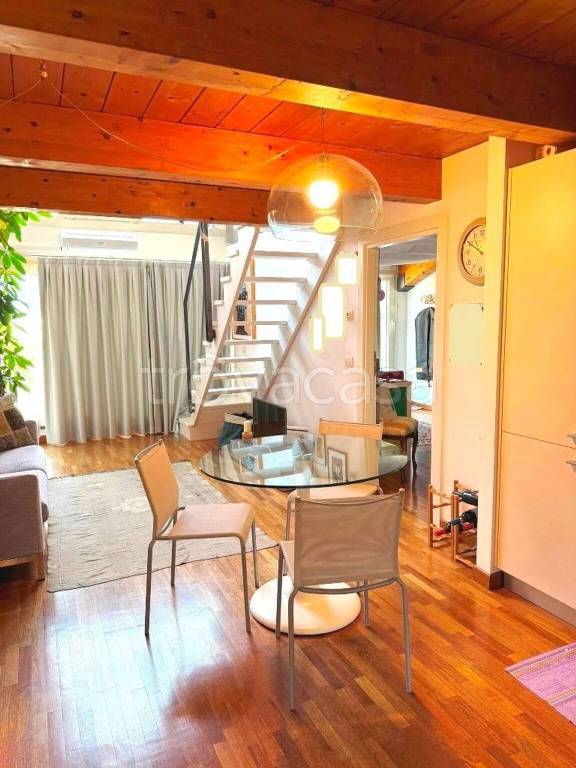 appartamento in vendita a Verbania in zona Pallanza