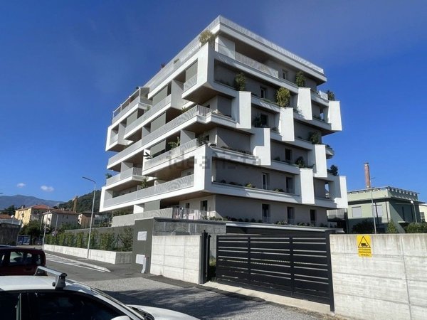appartamento in vendita a Verbania in zona Intra