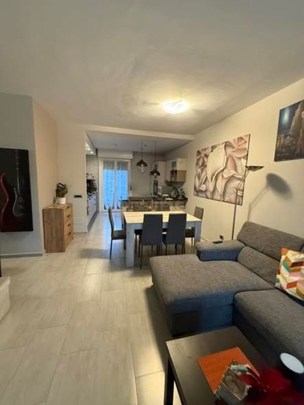 appartamento in vendita a Verbania in zona Intra