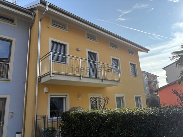 appartamento in vendita a Verbania in zona Pallanza