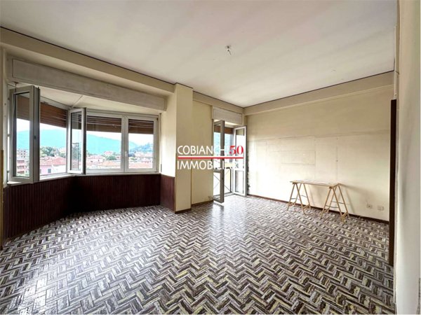 appartamento in vendita a Verbania in zona Intra