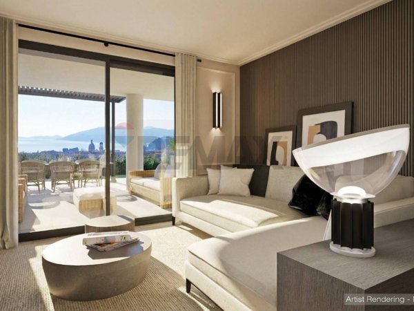 casa indipendente in vendita a Verbania in zona Zoverallo