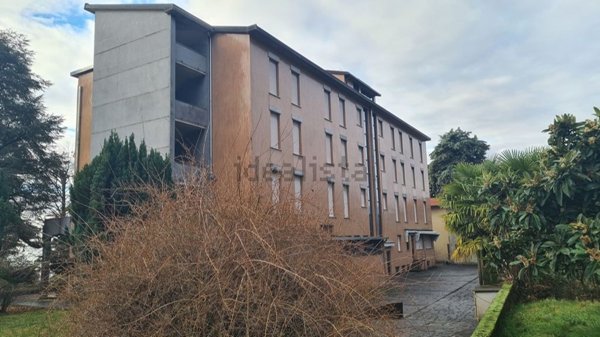 casa indipendente in vendita a Verbania